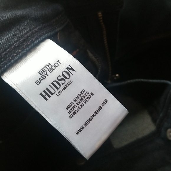 Ladies Hudson Jean's sz 24. - Picture 5 of 8